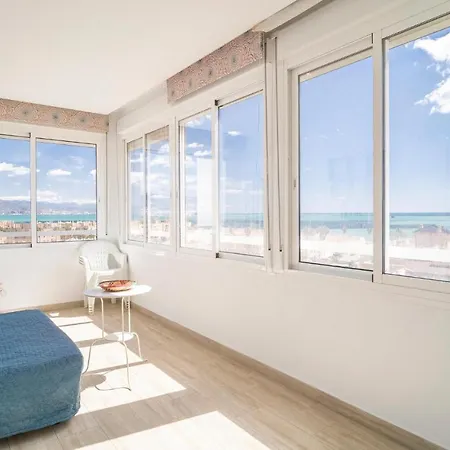 Gorgeous Apartment In Malaga With House Sea View Exterior photo